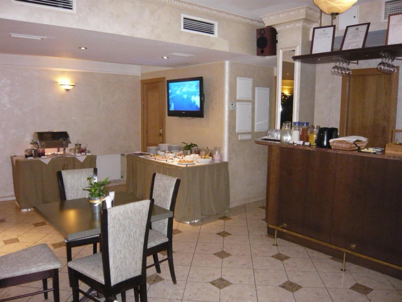 ריגה Riverside Hotel מראה חיצוני תמונה
